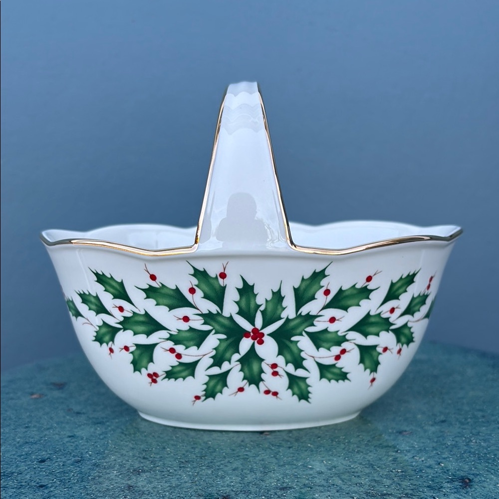 Vintage Lenox Porcelain American By Design HOLIDAY Basket
